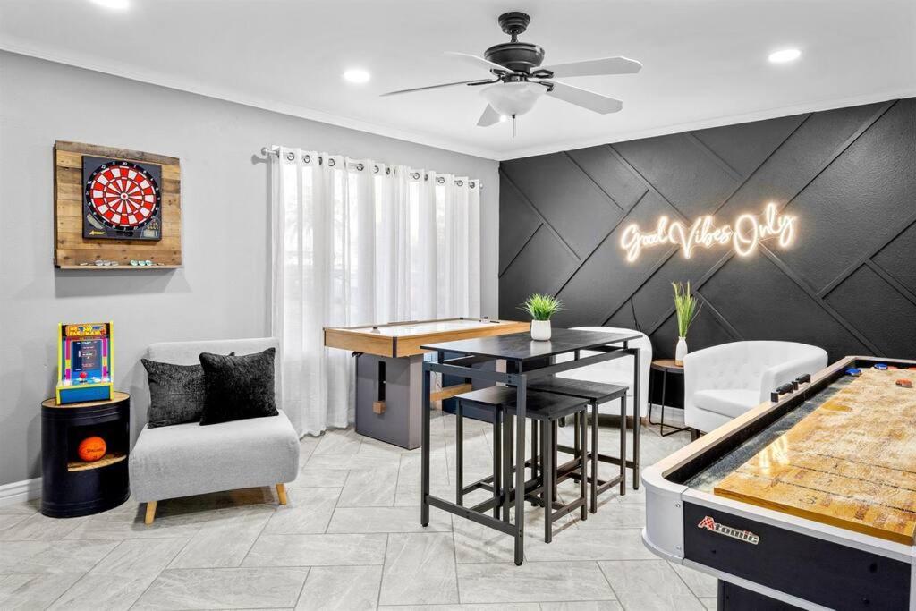 Modern Tempe Home With Heated Pool, Asu Екстериор снимка